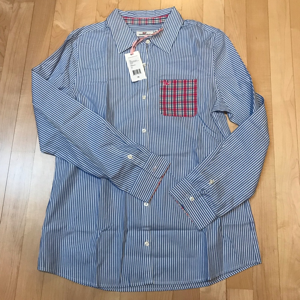 Vineyard Vines NWT - Girls button down long sleeve